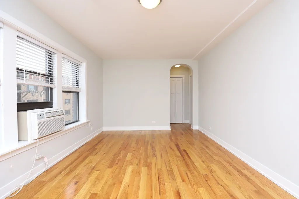 550 W Arlington Pl, ,  60614, USA 60614-unit#412-Chicago-IL