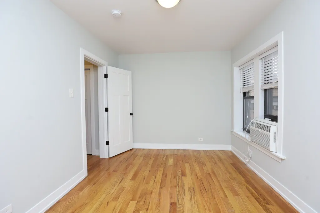 550 W Arlington Pl, ,  60614, USA 60614-unit#412-Chicago-IL