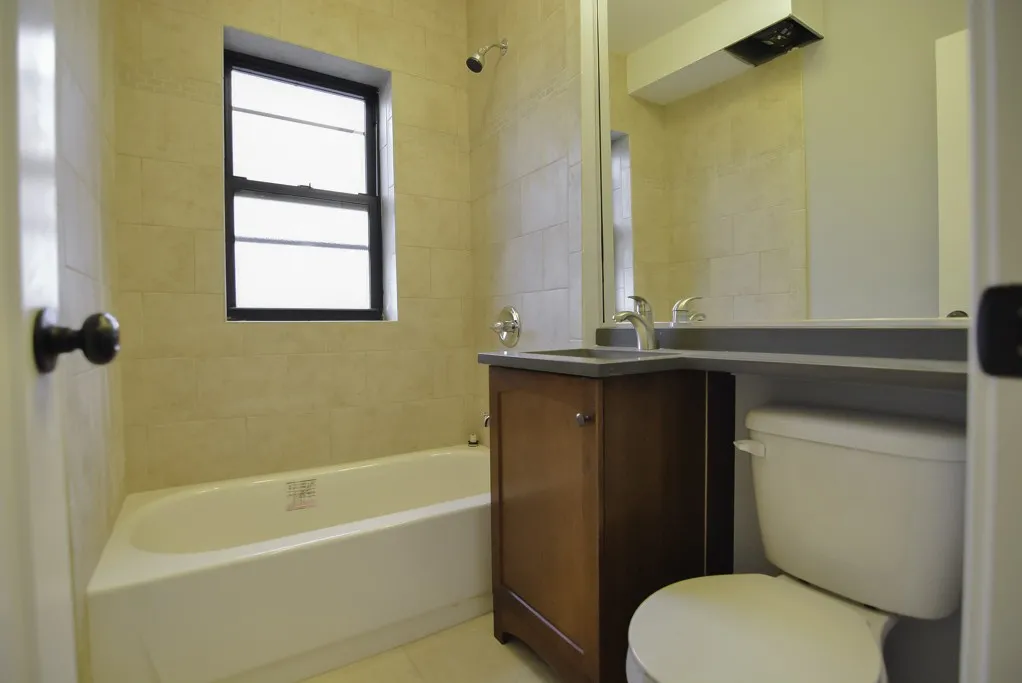 550 W Arlington Pl, , 60614, USA 60614-unit#806-Chicago-IL