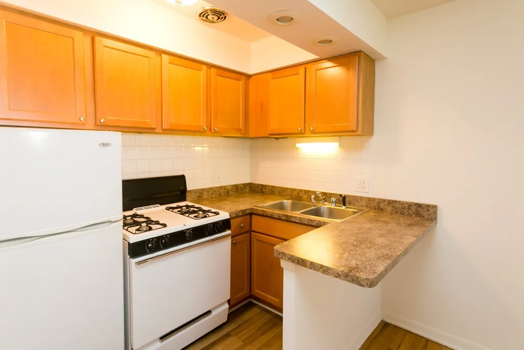 540 W Roscoe St, , 60657, USA 60657-unit#382-Chicago-IL