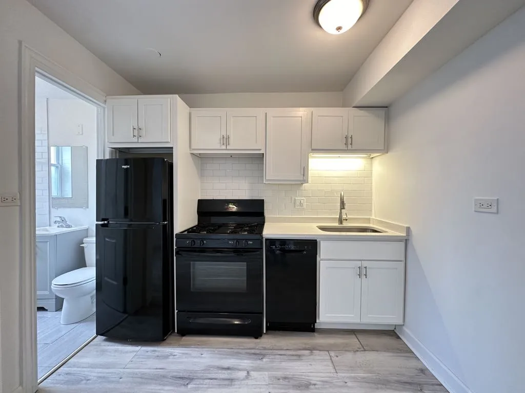 5710 N Winthrop Ave, ,  60660, USA 60660-unit#G7-Chicago-IL