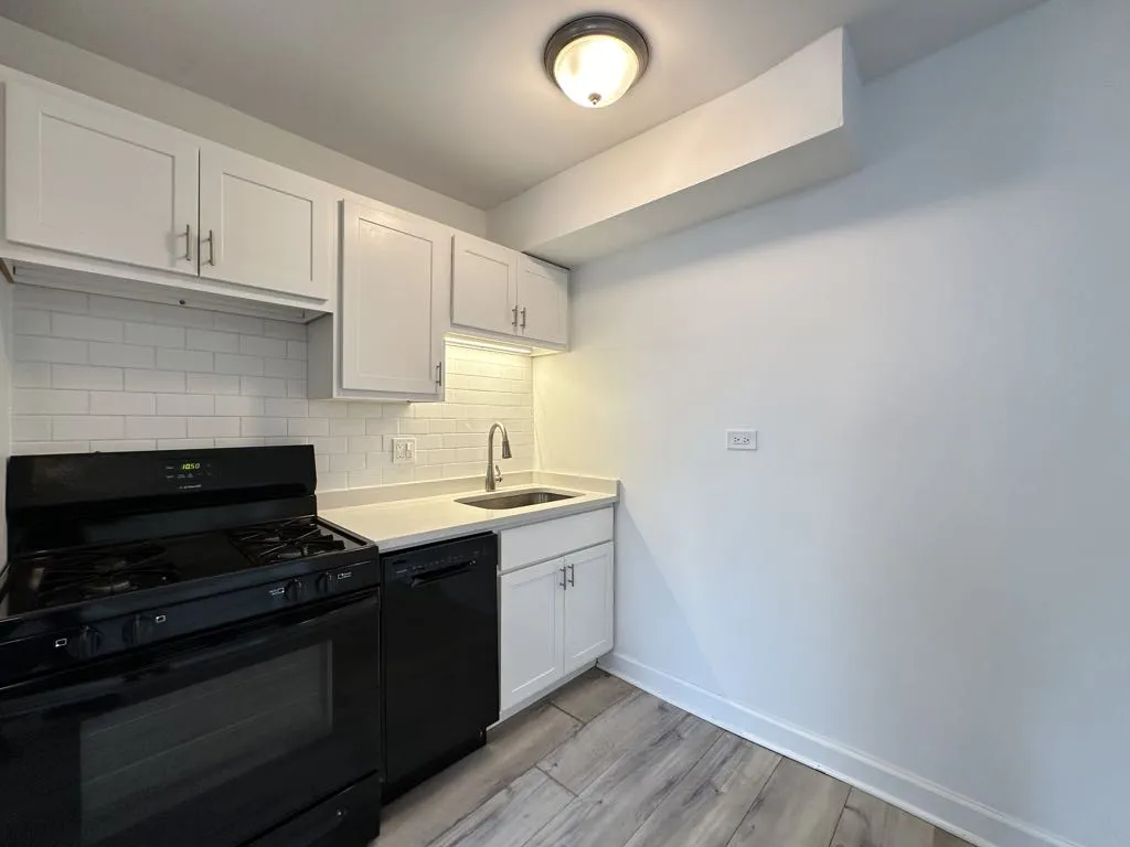 5710 N Winthrop Ave, , 60660, USA 60660-unit#G7-Chicago-IL