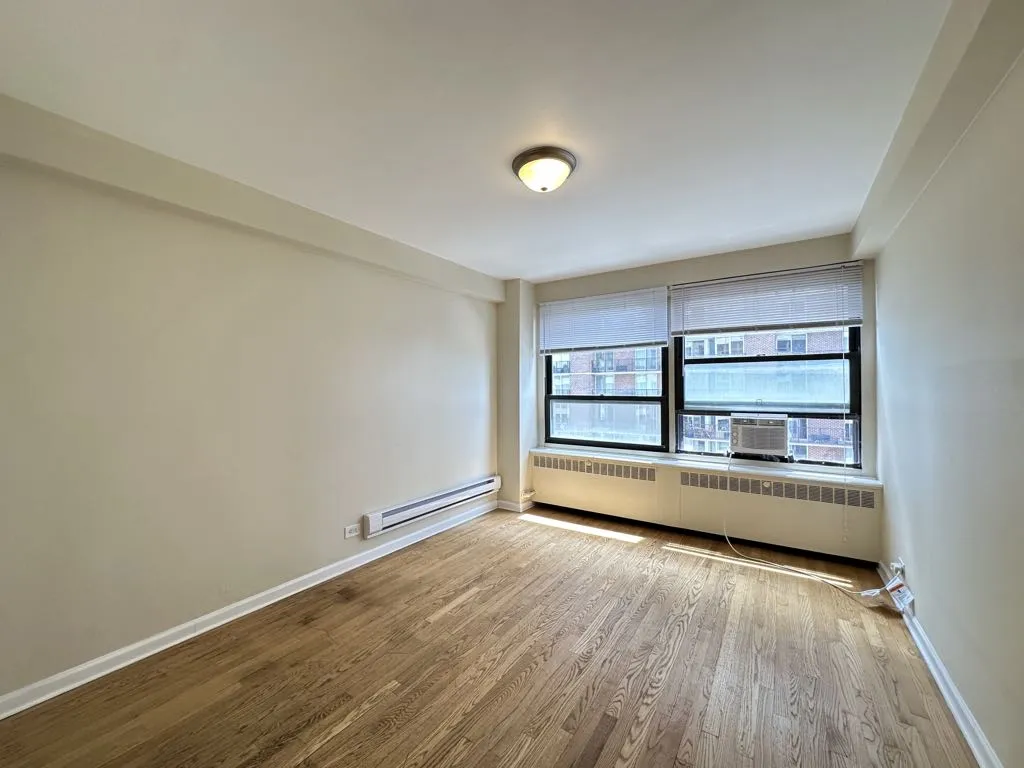 4180 N Marine Dr, , 60613, USA 60613-unit#1102-Chicago-IL