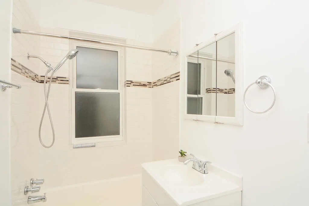 4218 N Clark St, ,  60613, USA 60613-unit#1-Chicago-IL
