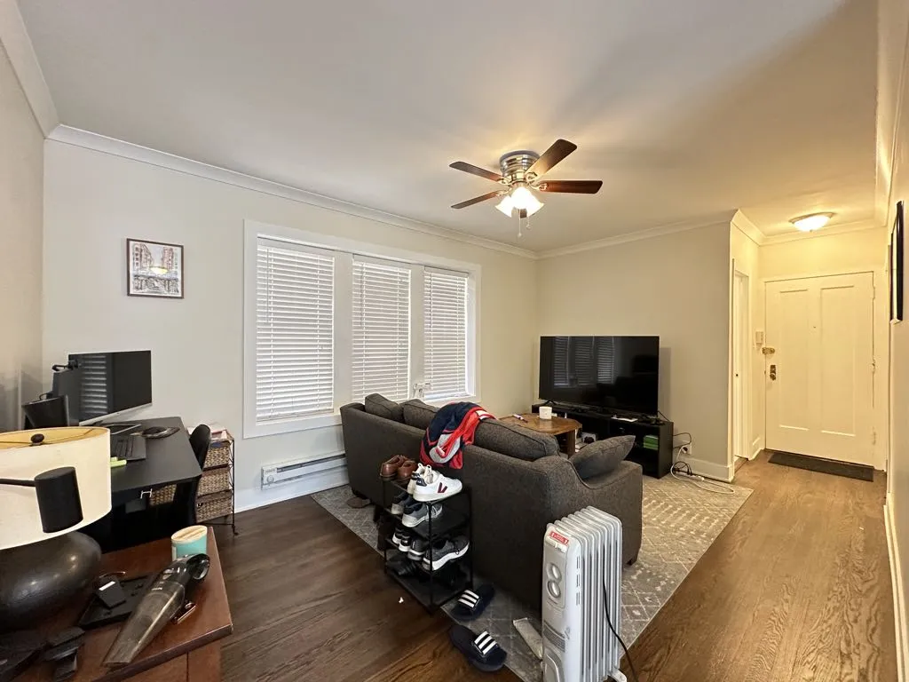 4218 N Clark St, , 60613, USA 60613-unit#2-Chicago-IL