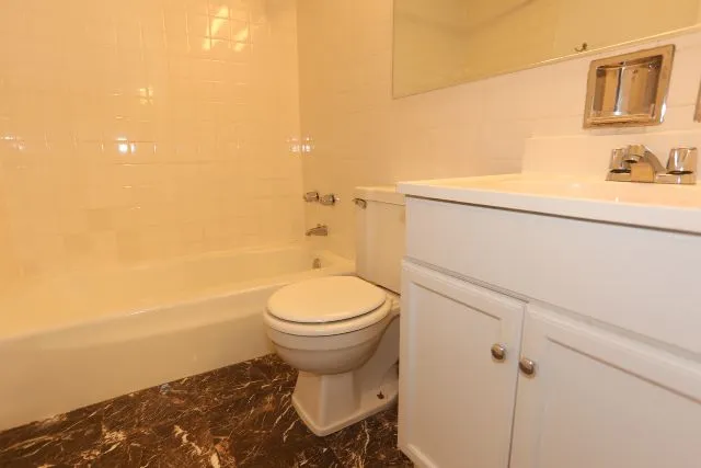540 W Roscoe St, , 60657, USA 60657-unit#476-Chicago-IL