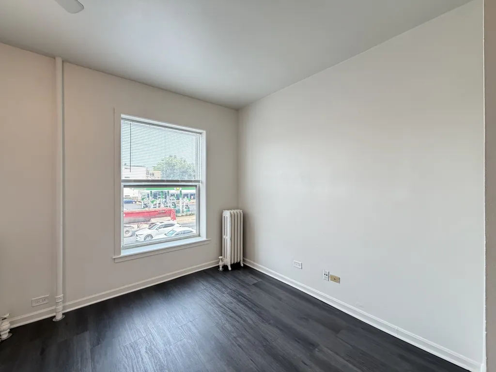 3957 W Irving Park Rd, ,  60618, USA 60618-unit#1-Chicago-IL