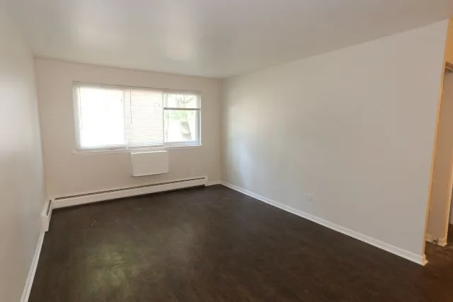 1040 W Hollywood Ave, ,  60660, USA 60660-unit#202-Chicago-IL