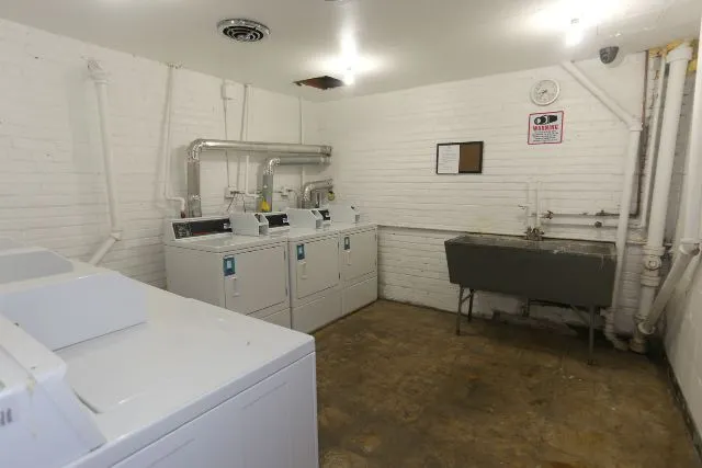 1040 W Hollywood Ave, ,  60660, USA 60660-unit#202-Chicago-IL