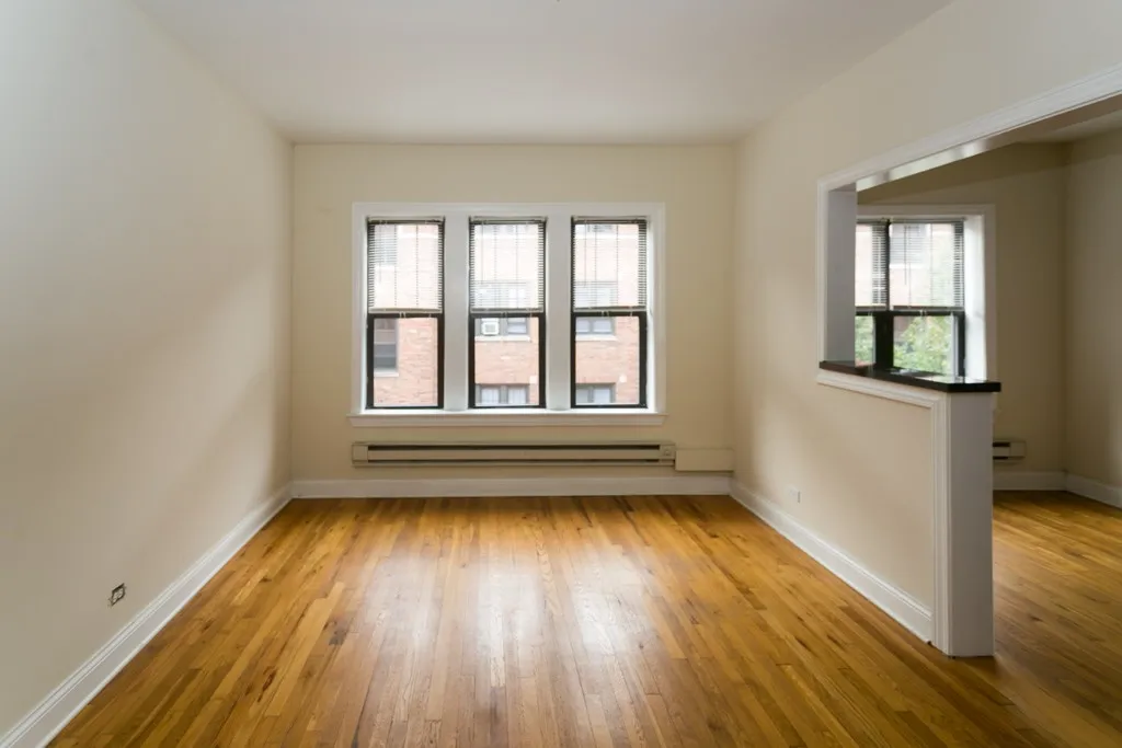 622 W Cornelia Ave, , 60657, USA 60657-unit#2N-Chicago-IL