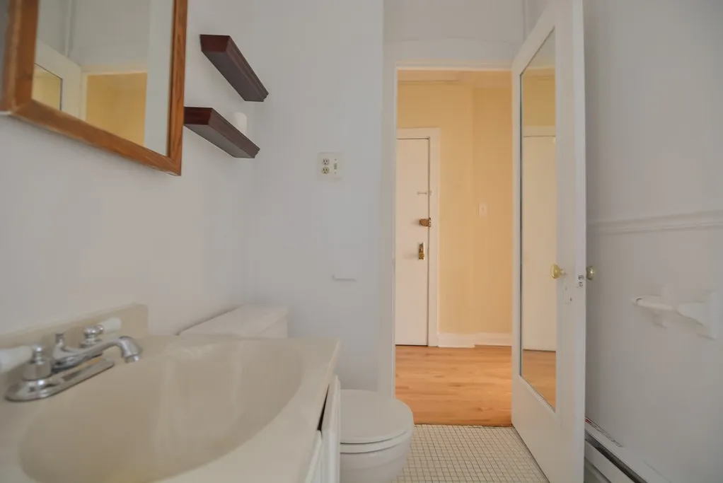 511 W Melrose St, , 60657, USA 60657-unit#210-Chicago-IL