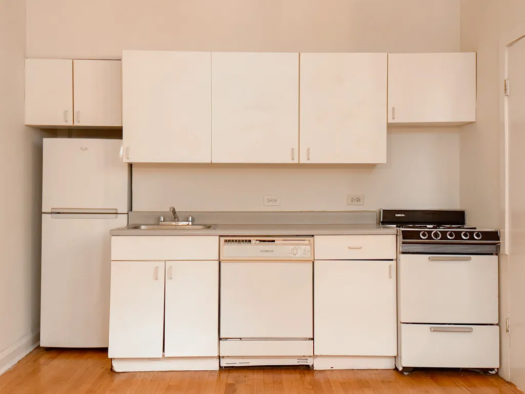 816 W Waveland Ave, , 60613, USA 60613-unit#33-Chicago-IL