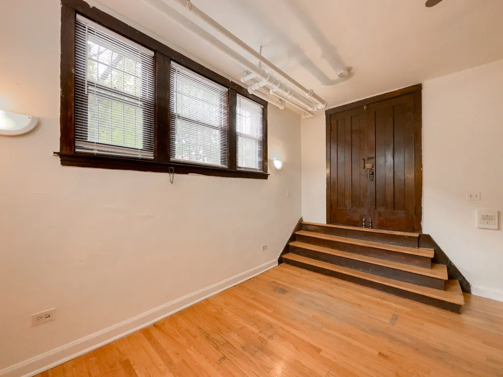 816 W Waveland Ave, , 60613, USA 60613-unit#33-Chicago-IL