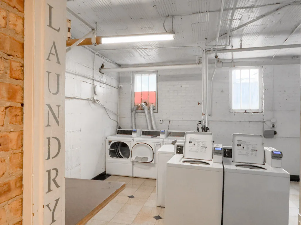 816 W Waveland Ave, , 60613, USA 60613-unit#33-Chicago-IL