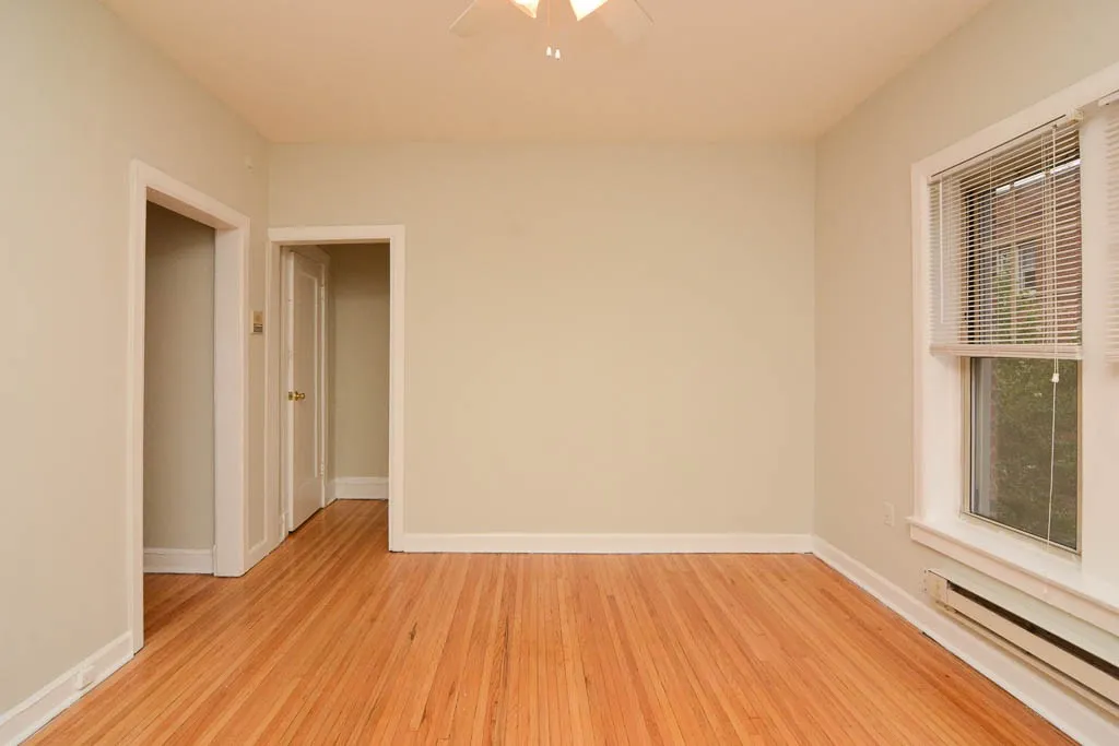 620 W Barry Ave, ,  60657, USA 60657-unit#2N-Chicago-IL
