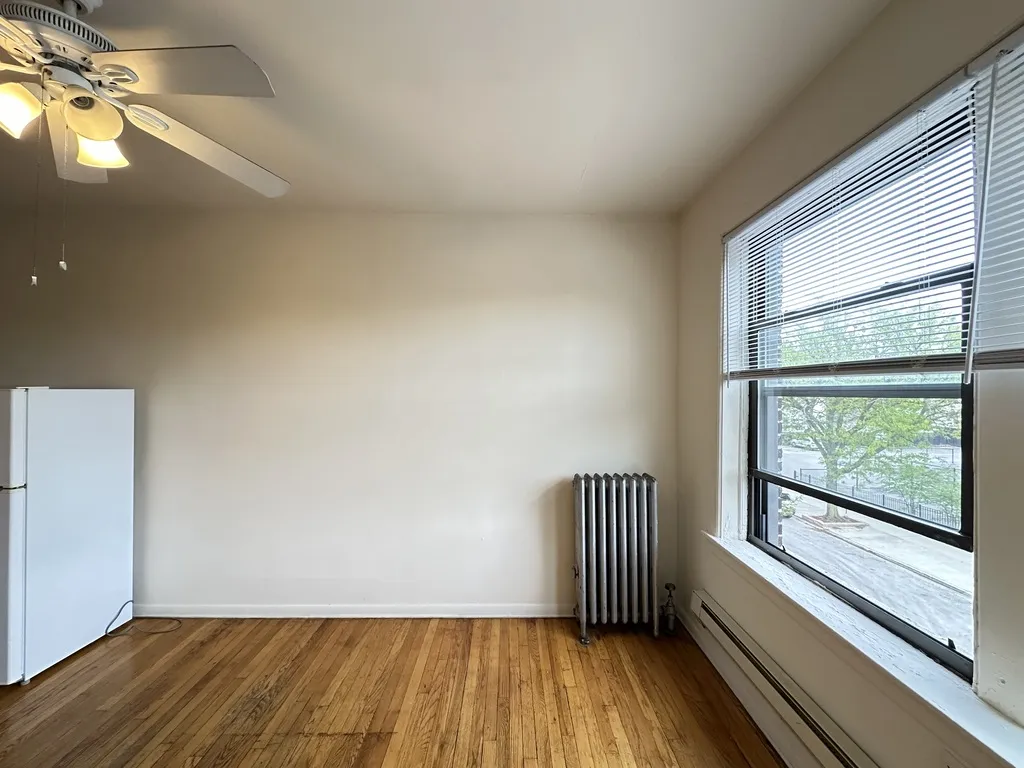 1050 W George St, , 60657, USA 60657-unit#203-Chicago-IL