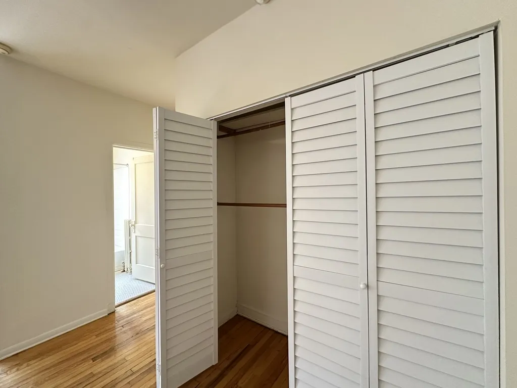 1050 W George St, , 60657, USA 60657-unit#203-Chicago-IL
