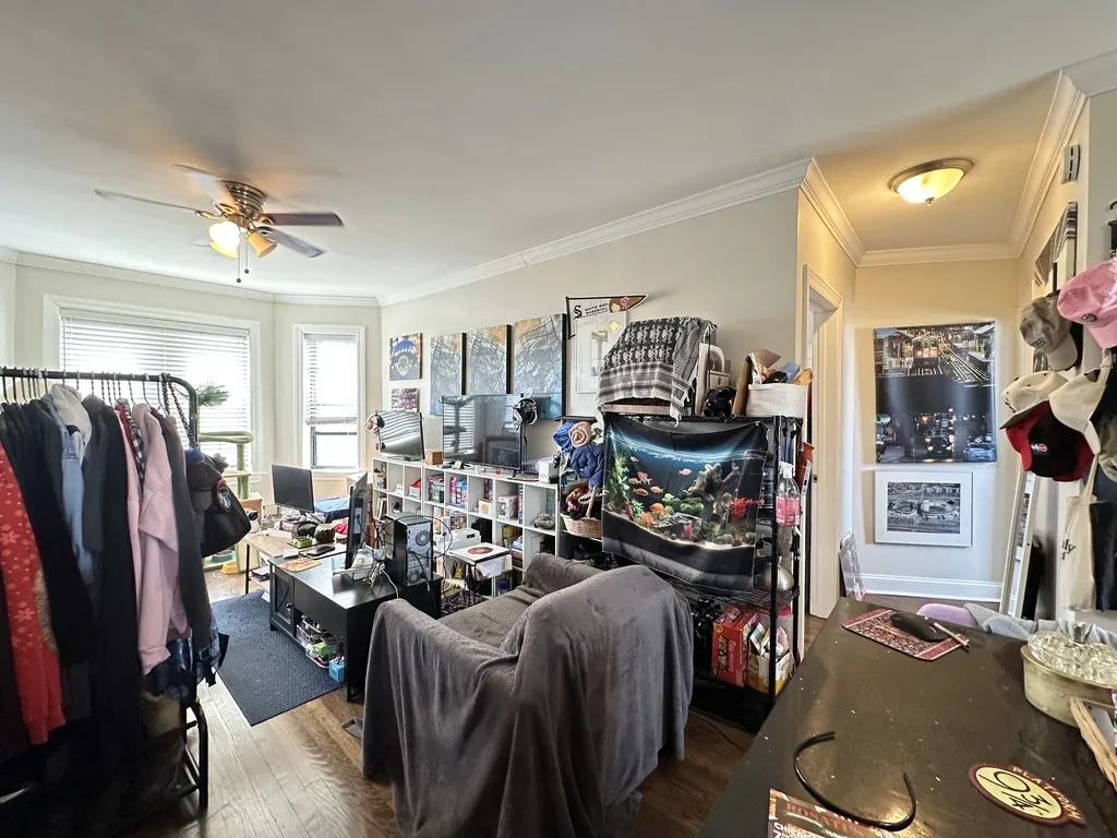 3841 N Greenview Ave, ,  60613, USA 60613-unit#3W-Chicago-IL