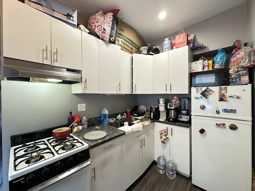 5516 N Kenmore Ave, , 60640, USA 60640-unit#206-Chicago-IL