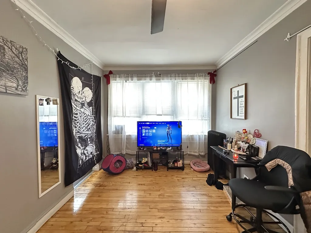 5516 N Kenmore Ave, , 60640, USA 60640-unit#206-Chicago-IL