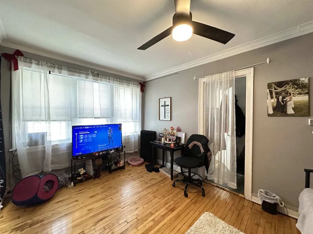 5516 N Kenmore Ave, , 60640, USA 60640-unit#206-Chicago-IL