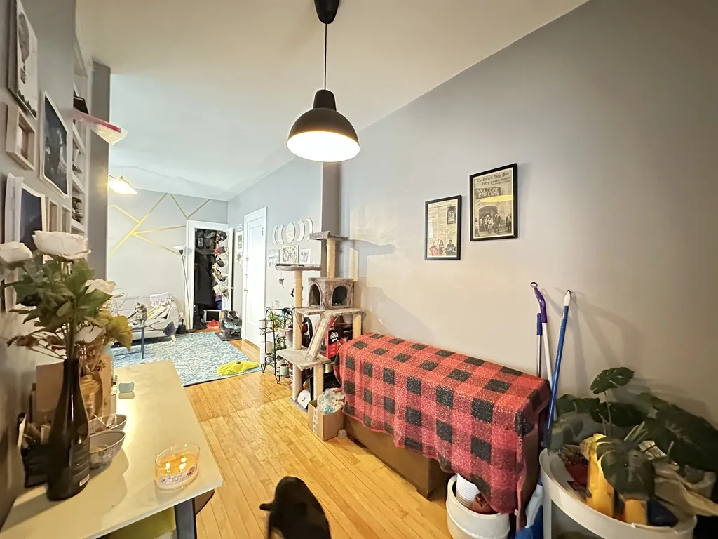 439 W Melrose St, ,  60657, USA 60657-unit#3C-Chicago-IL