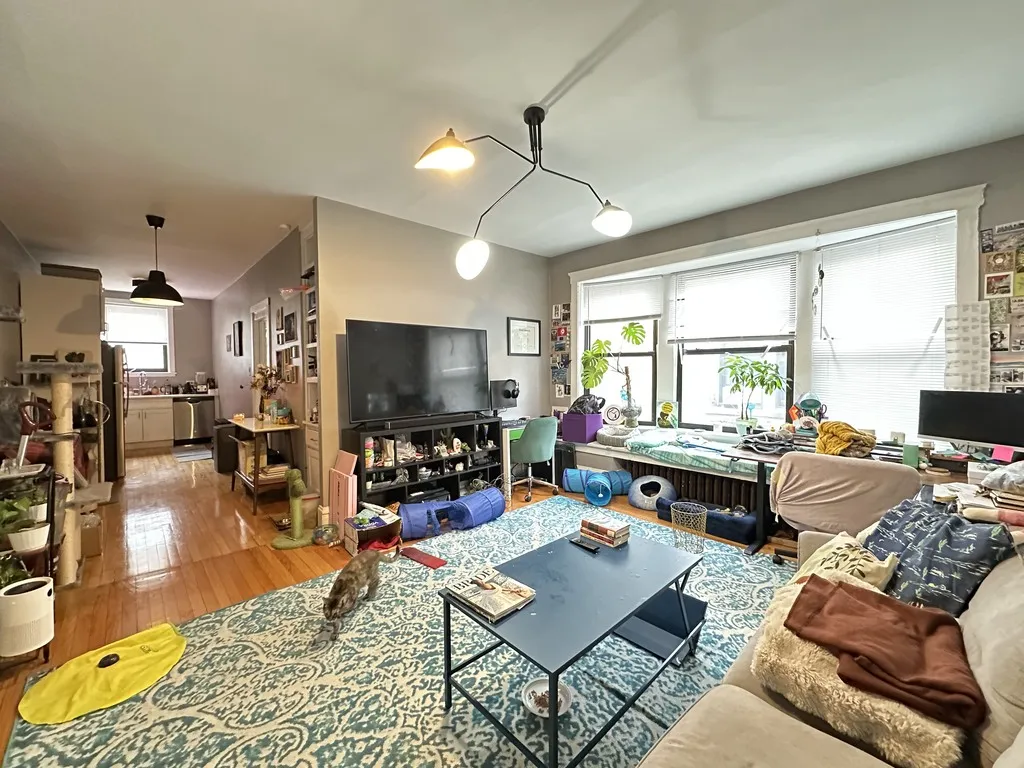 439 W Melrose St, ,  60657, USA 60657-unit#3C-Chicago-IL