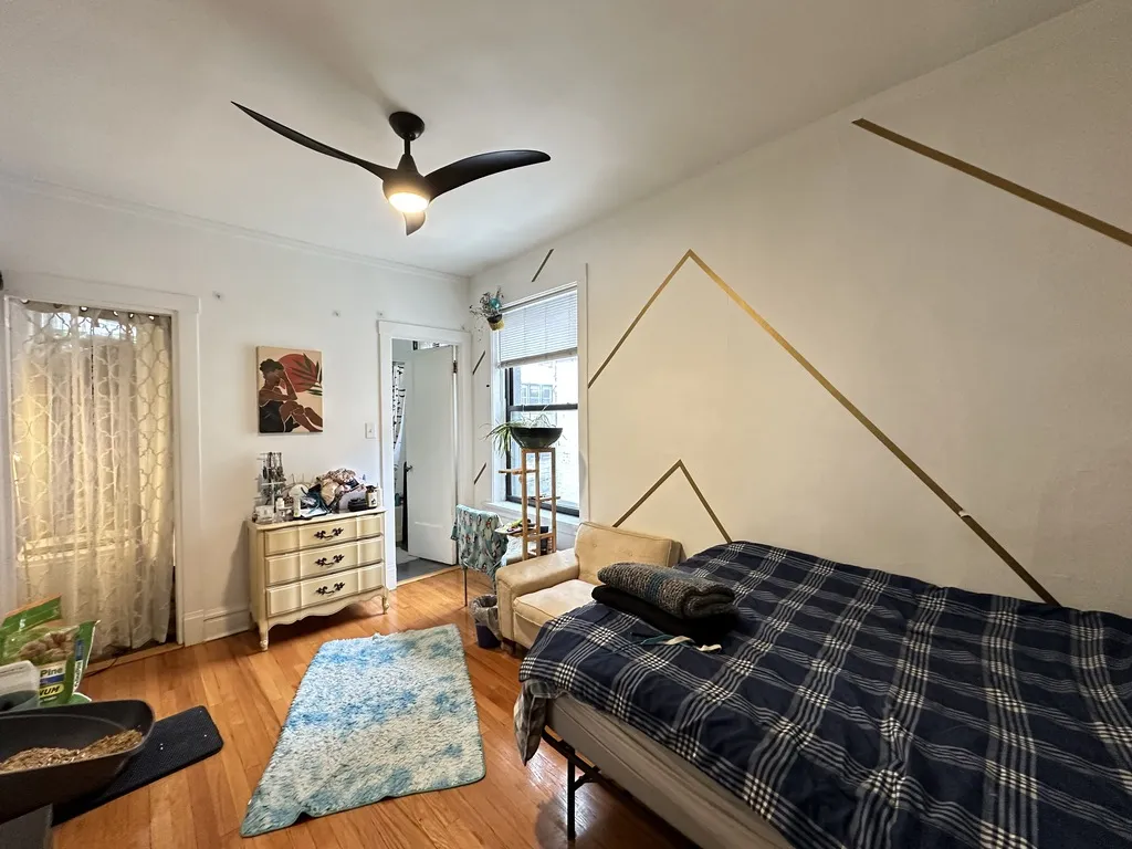 439 W Melrose St, ,  60657, USA 60657-unit#3C-Chicago-IL