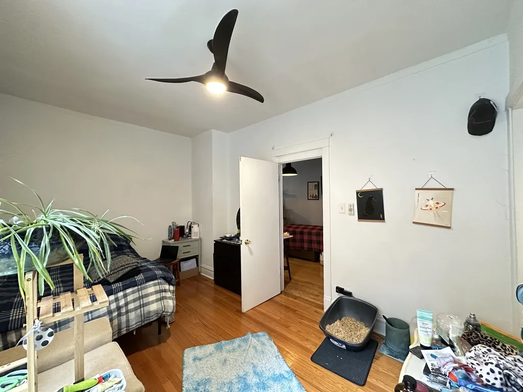 439 W Melrose St, ,  60657, USA 60657-unit#3C-Chicago-IL