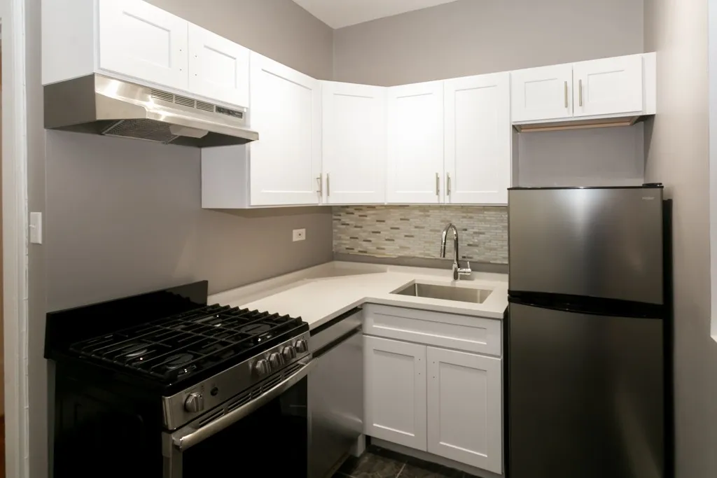 445 W Melrose St, ,  60657, USA 60657-unit#3B-Chicago-IL