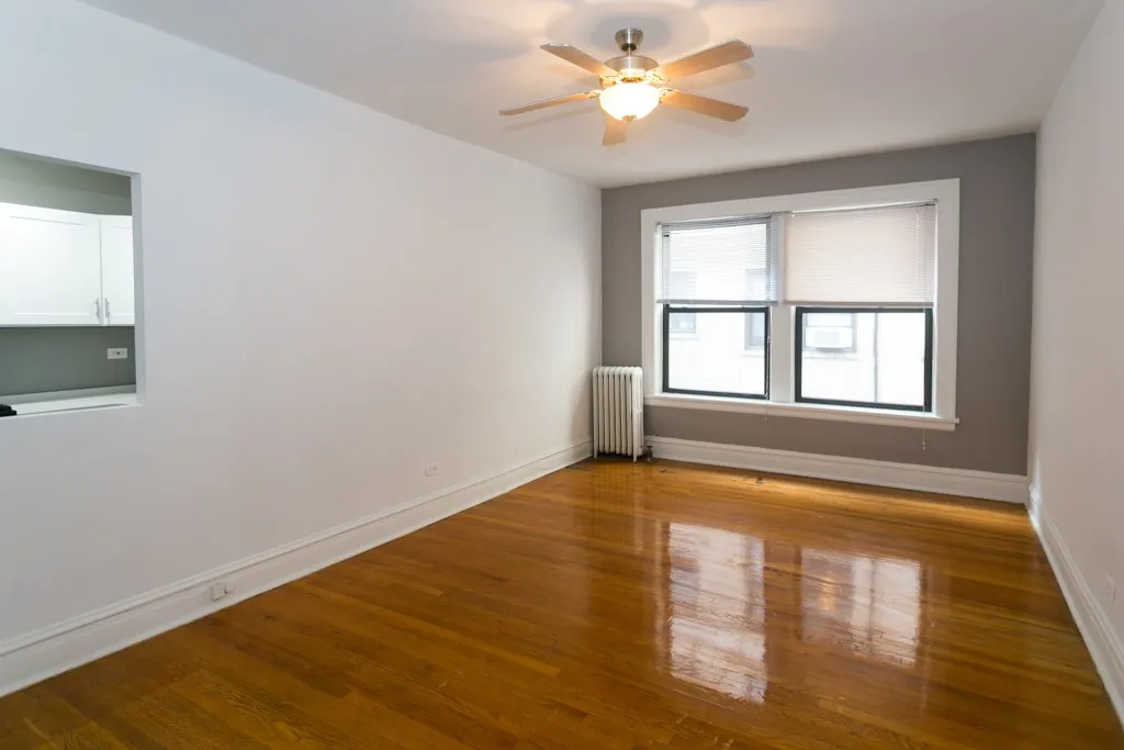 445 W Melrose St, ,  60657, USA 60657-unit#3B-Chicago-IL