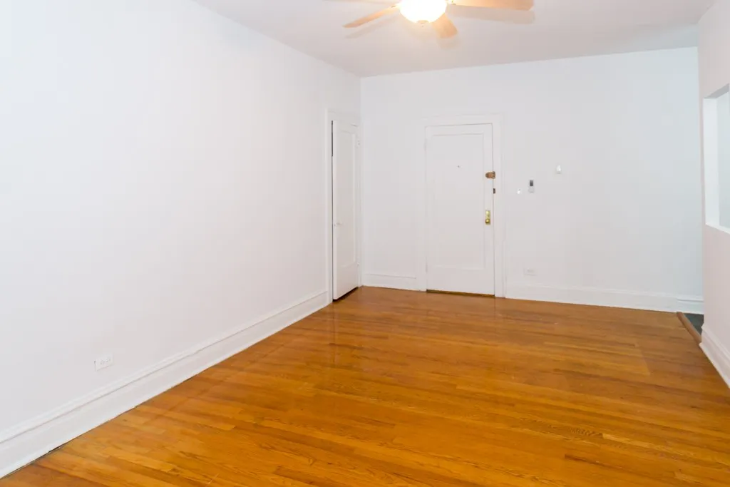 445 W Melrose St, ,  60657, USA 60657-unit#3B-Chicago-IL