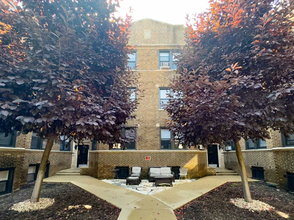 637 W Cornelia Ave, , 60657, USA 60657-unit#2W-Chicago-IL