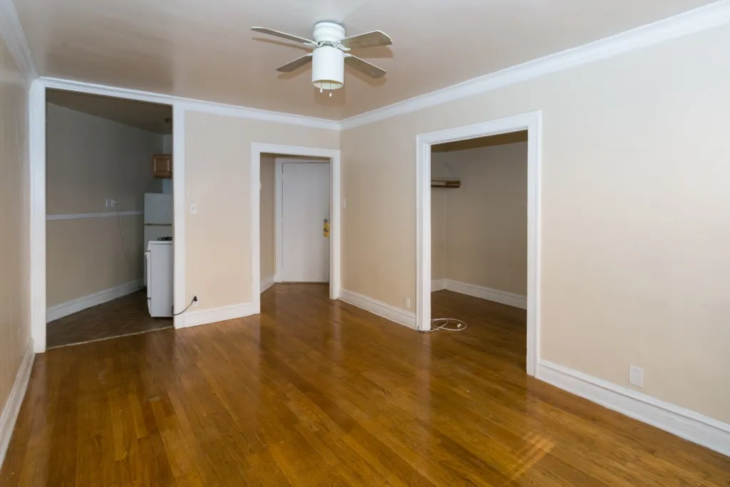 3121 N Hamlin Ave, ,  60618, USA 60618-unit#2G-Chicago-IL