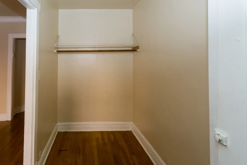 3121 N Hamlin Ave, ,  60618, USA 60618-unit#2G-Chicago-IL