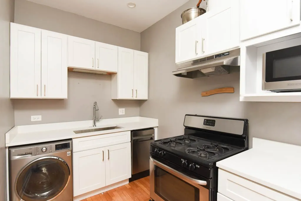 441 W Melrose St, ,  60657, USA 60657-unit#2A-Chicago-IL