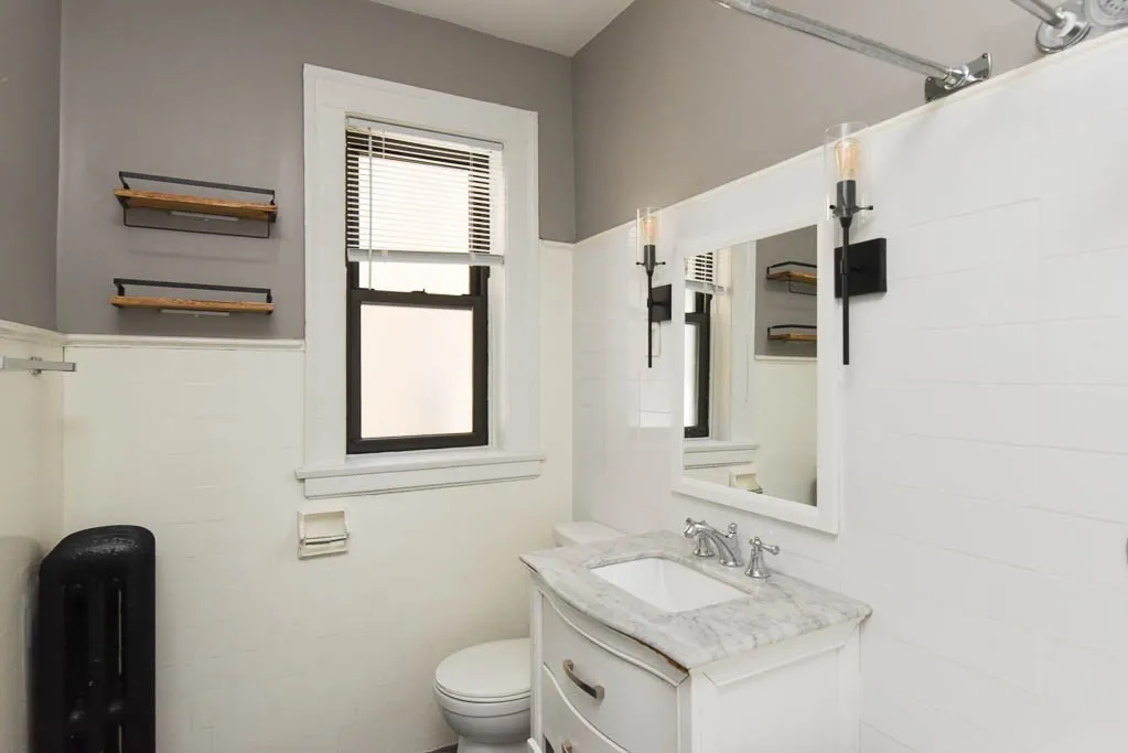 441 W Melrose St, ,  60657, USA 60657-unit#2A-Chicago-IL