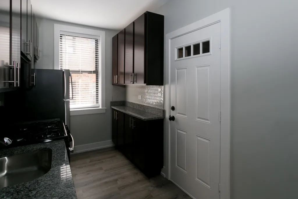 705 W Brompton Ave, ,  60657, USA 60657-unit#19-Chicago-IL
