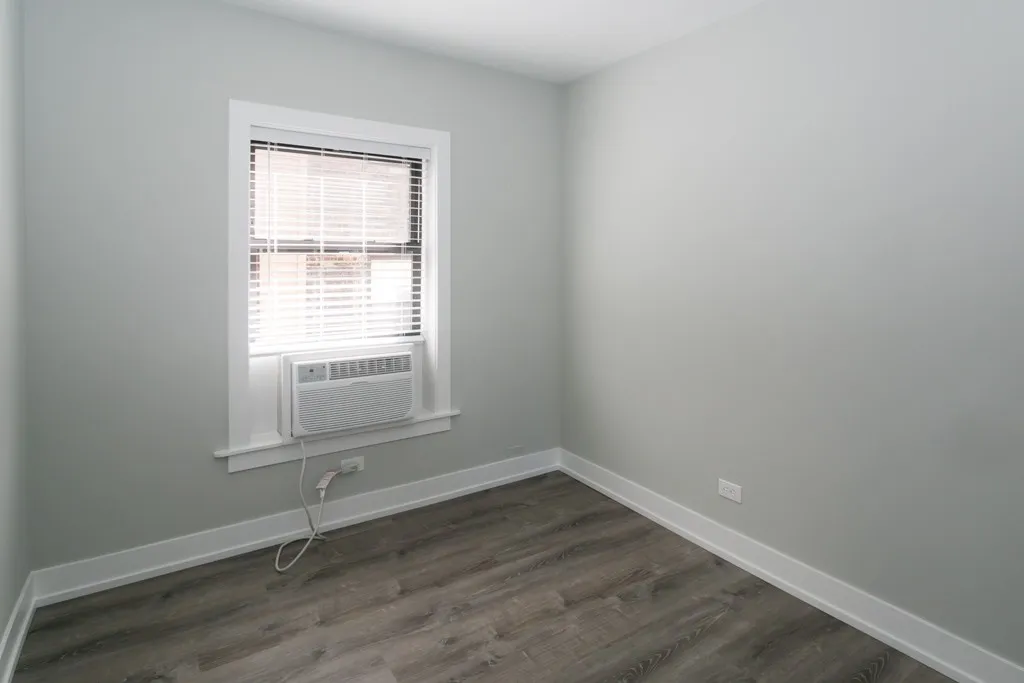 705 W Brompton Ave, ,  60657, USA 60657-unit#19-Chicago-IL