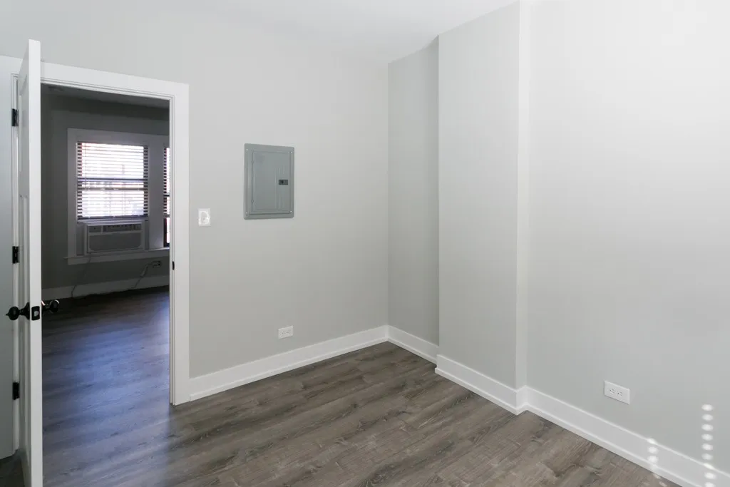 705 W Brompton Ave, ,  60657, USA 60657-unit#19-Chicago-IL
