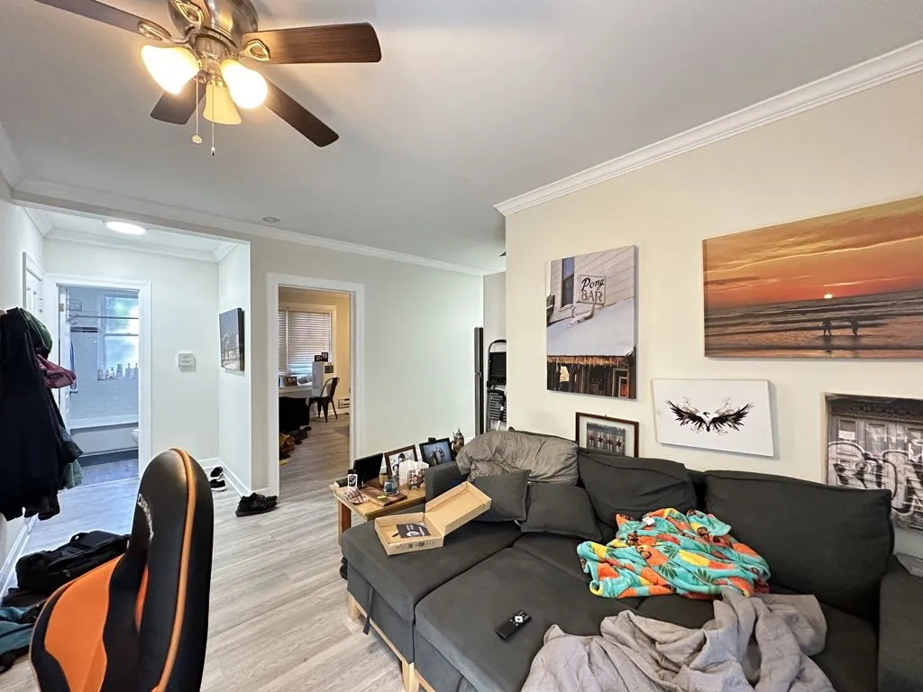4222 N Clark St, ,  60613, USA 60613-unit#1-Chicago-IL