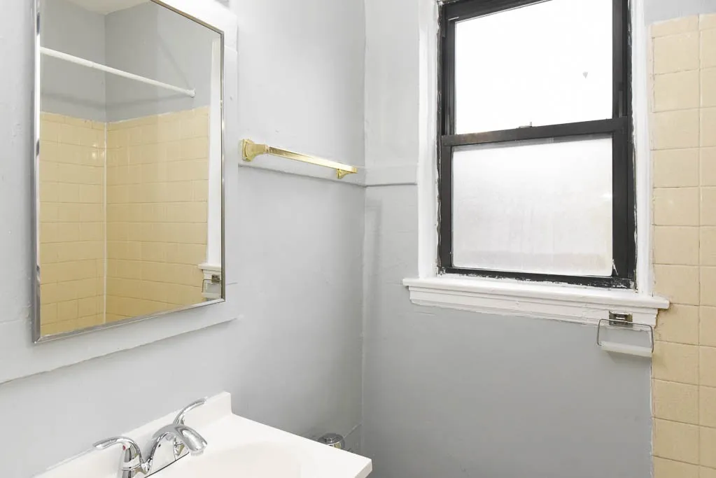 4735 N Beacon St, , 60640, USA 60640-unit#310-Chicago-IL