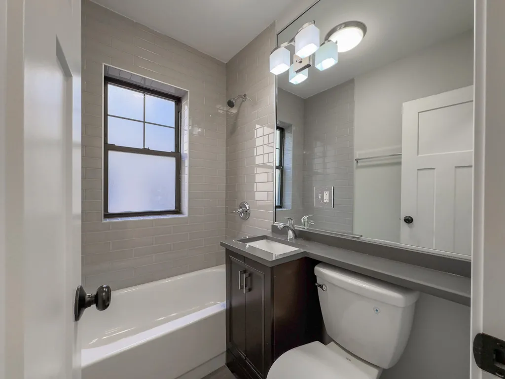 431 W Belden Ave, ,  60614, USA 60614-unit#C201-Chicago-IL