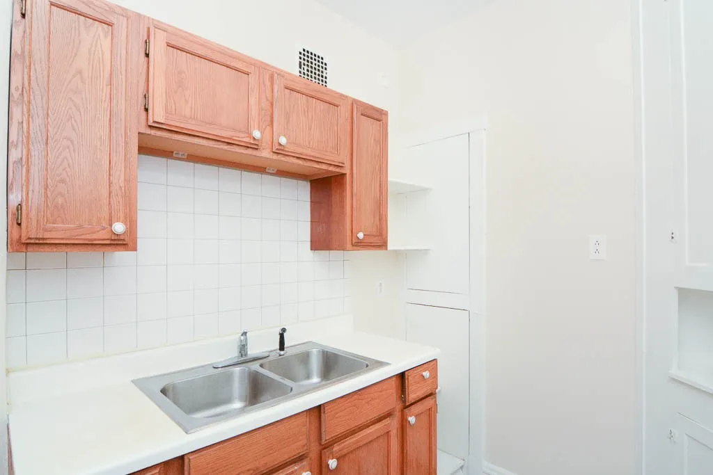 2244 W Wilson Ave, ,  60625, USA 60625-unit#206-Chicago-IL