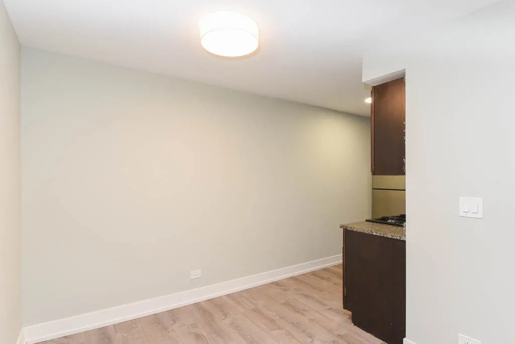 445 W Barry Ave, , 60657, USA 60657-unit#211-Chicago-IL