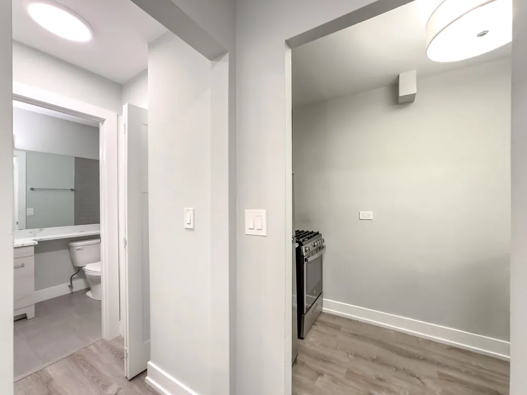 445 W Barry Ave, ,  60657, USA 60657-unit#230-Chicago-IL