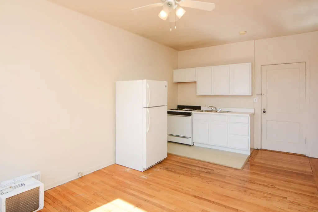 1050 W George St, ,  60657, USA 60657-unit#302-Chicago-IL