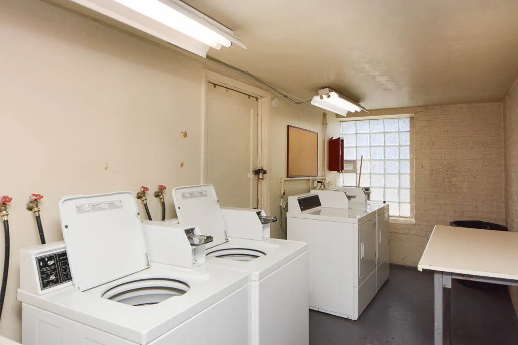 1050 W George St, ,  60657, USA 60657-unit#302-Chicago-IL