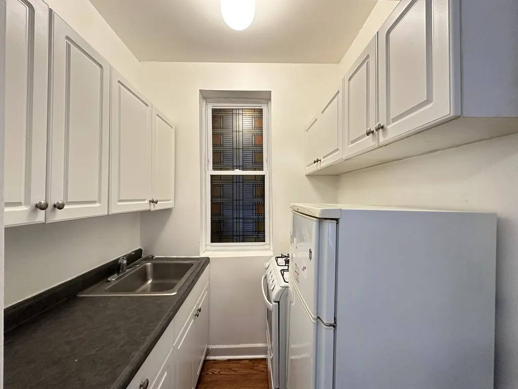 2405 W Wilson Ave, , 60625, USA 60625-unit#1-Chicago-IL