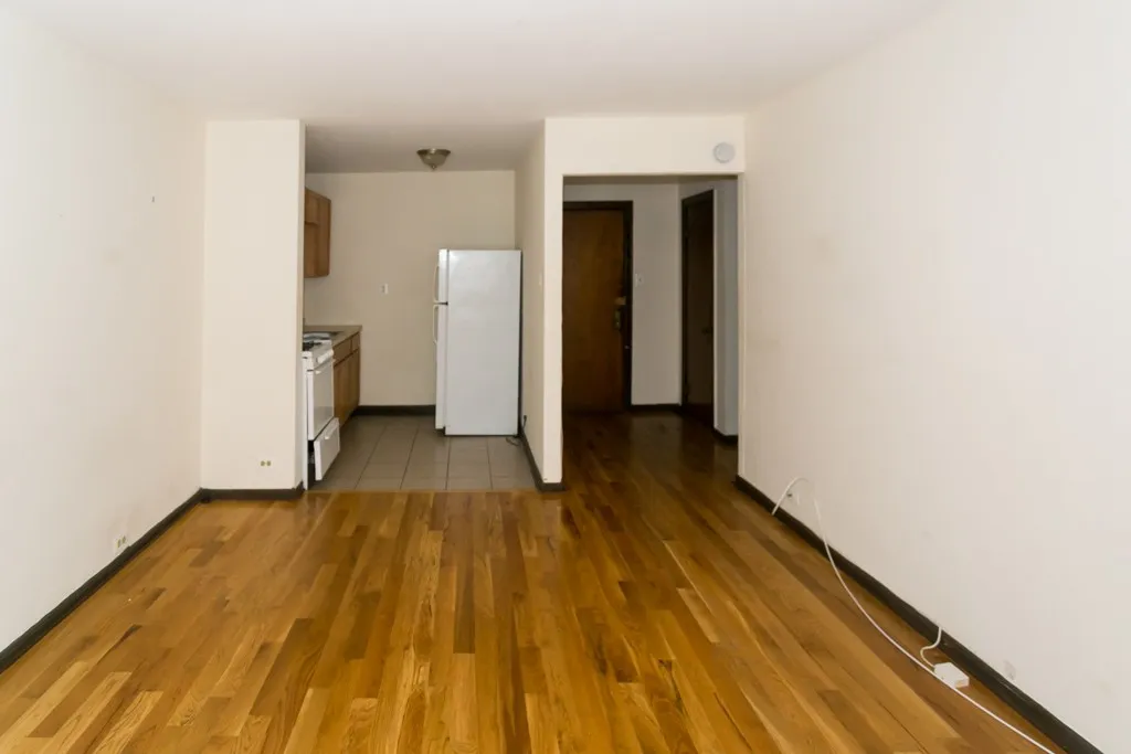 1211 W Elmdale Ave, , 60660, USA 60626-unit#3-Chicago-IL